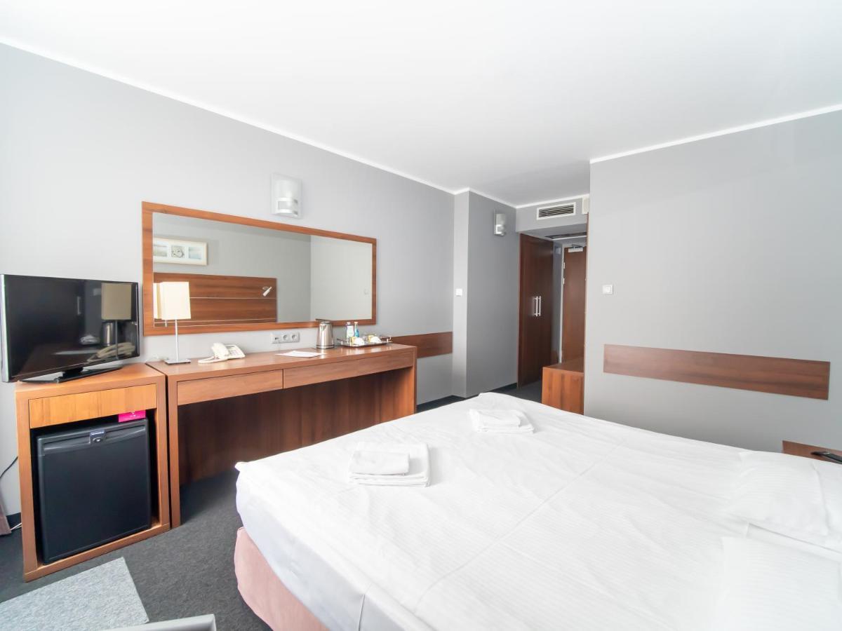 Hotel Tychy Dış mekan fotoğraf